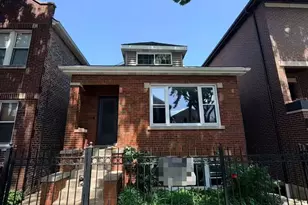 3015 S Quinn St, Chicago, IL 60608 - Photo 1