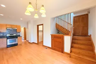 3015 S Quinn St, Chicago, IL 60608 - Photo 15