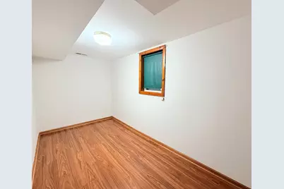 3015 S Quinn Street, Chicago, IL 60608 - Photo 27