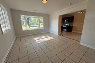 916 Williams St, Calumet City, IL 60409 - Photo 3