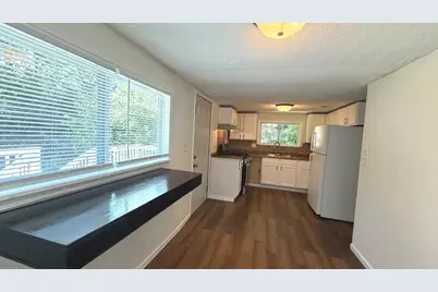 24741 W Passavant Avenue, Round Lake, IL 60073 - Photo 13