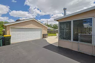 3910 Eagle Ln, Rolling Meadows, IL 60008 - Photo 35