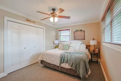 3910 Eagle Lane, Rolling Meadows, IL 60008 - Photo 15
