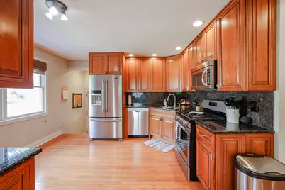 3910 Eagle Lane, Rolling Meadows, IL 60008 - Photo 11