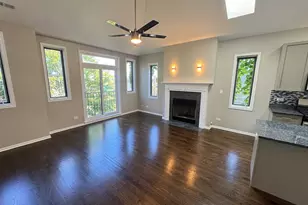 6332 S Ingleside Ave, Chicago, IL 60637 - Photo 3