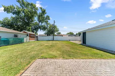 7717 W 81st Street, Bridgeview, IL 60455 - Photo 29