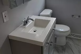 9035 S Euclid Ave, Chicago, IL 60617 - Photo 9