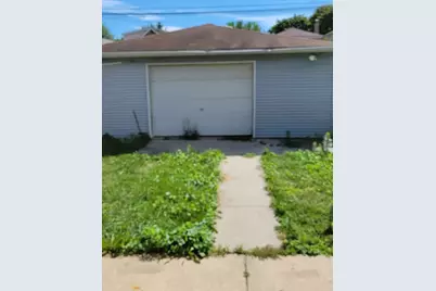 9035 S Euclid Avenue, Chicago, IL 60617 - Photo 15