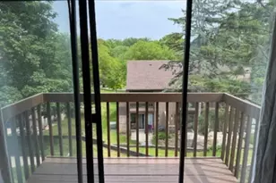 28 Jamaica Colony St, Fox Lake, IL 60020 - Photo 3