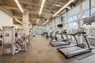 860 W Blackhawk St, Chicago, IL 60642 - Photo 23
