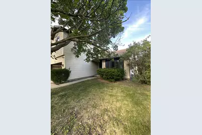 983 Valleyview Drive, Bartlett, IL 60103 - Photo 3