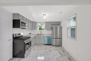 220 S Orchard Dr, Park Forest, IL 60466 - Photo 11