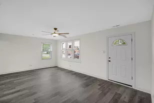 220 S Orchard Dr, Park Forest, IL 60466 - Photo 5