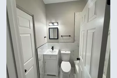 543 E 43rd Street #2E, Chicago, IL 60653 - Photo 7