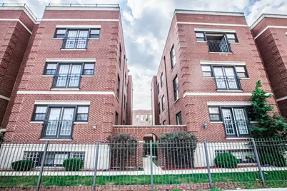 543 E 43rd Street #2E, Chicago, IL 60653 - Photo 1