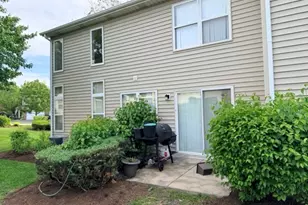 1530 E Chivalry Ct, Palatine, IL 60074 - Photo 15