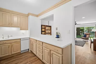 250 Ridge Avenue #1C, Evanston, IL 60202 - Photo 7