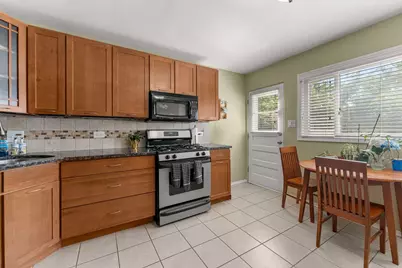 492 W Avery Street, Elmhurst, IL 60126 - Photo 9