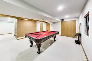 438 W Trail Ct, Grayslake, IL 60030 - Photo 23