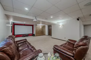 2805 Clara Ave, Aurora, IL 60502 - Photo 31