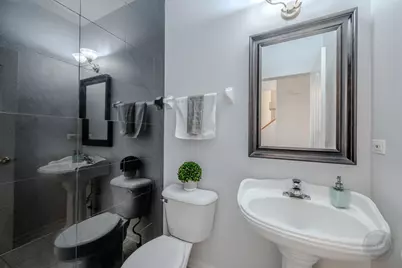 2805 Clara Avenue, Aurora, IL 60502 - Photo 13