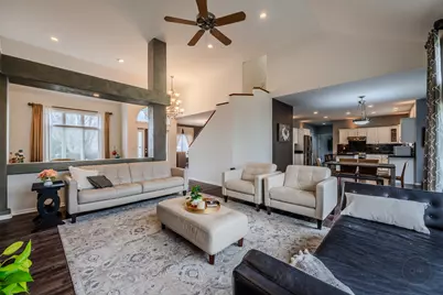 2805 Clara Avenue, Aurora, IL 60502 - Photo 9
