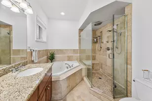 2114 W Erie St, Chicago, IL 60612 - Photo 15