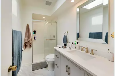 370 Park Avenue #E, Highland Park, IL 60035 - Photo 21