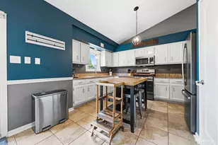 1915 Winger Dr, Plainfield, IL 60586 - Photo 11