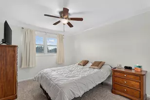 818 Bonnie Ln, Peotone, IL 60468 - Photo 21