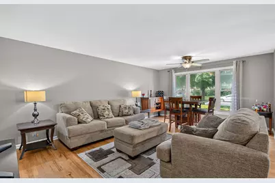 818 Bonnie Lane, Peotone, IL 60468 - Photo 9