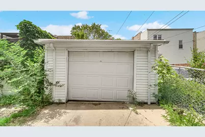 11243 S Vernon Avenue, Chicago, IL 60628 - Photo 13