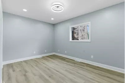 201 W 3rd Street, Streator, IL 61364 - Photo 15