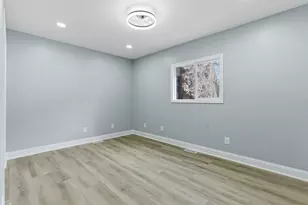 201 W 3rd St, Streator, IL 61364 - Photo 15