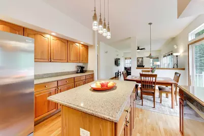 435 Oak Grove Circle, Wauconda, IL 60084 - Photo 9