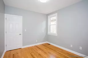 4540 N Menard Ave, Chicago, IL 60630 - Photo 19