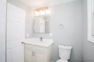 4540 N Menard Ave, Chicago, IL 60630 - Photo 11