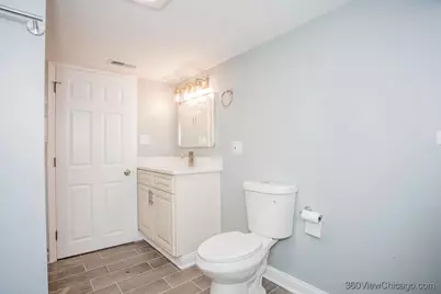 4540 N Menard Avenue, Chicago, IL 60630 - Photo 31