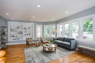 4540 N Menard Ave, Chicago, IL 60630 - Photo 5