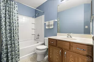 1243 Derry Ln, Pingree Grove, IL 60140 - Photo 19