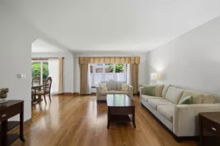 9523 Laramie Ave, Skokie, IL 60077 - Photo 5