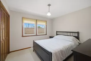 9523 Laramie Ave, Skokie, IL 60077 - Photo 15