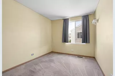 814 Symphony Drive, Aurora, IL 60504 - Photo 13