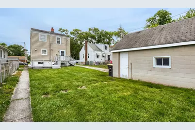 17948 Henry Street, Lansing, IL 60438 - Photo 11