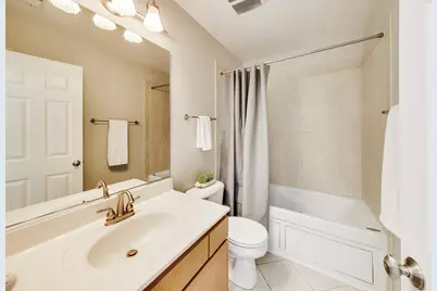 315 Poplar Court, Lindenhurst, IL 60046 - Photo 19