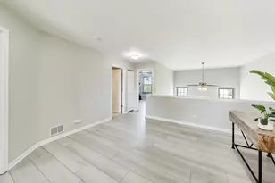 315 Poplar Ct, Lindenhurst, IL 60046 - Photo 13
