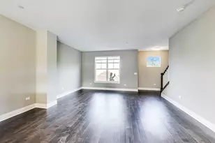 20 Webster Ave, Highwood, IL 60040 - Photo 9