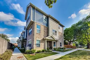 20 Webster Ave, Highwood, IL 60040 - Photo 1
