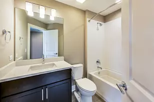 20 Webster Ave, Highwood, IL 60040 - Photo 21