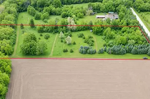 6300 S 1000 E Rd, Chebanse, IL 60922 - Photo 1